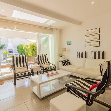 Holiday home Les Palmiers