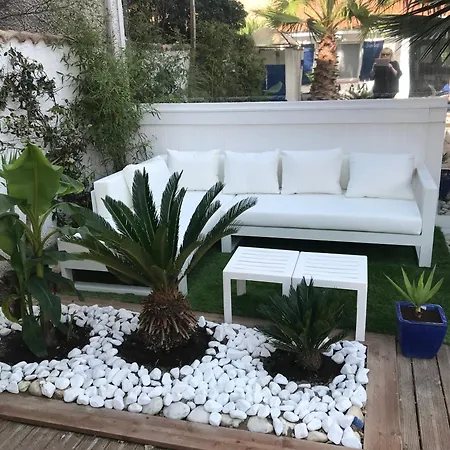 Holiday home Les Palmiers *